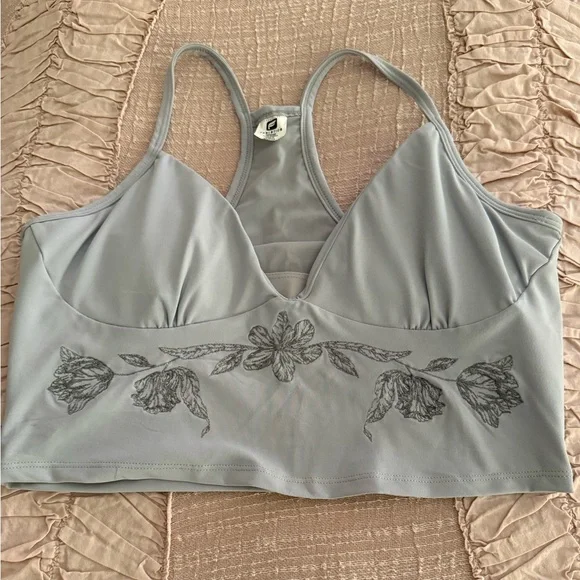 Fabletics Elegant Gray Floral Embroidered Leggings (S) & Sports Bra (M)! NWOT! - Picture 2 of 5